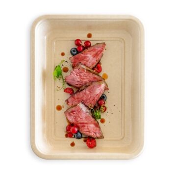 TRAY 37 | 227 x 178 mm